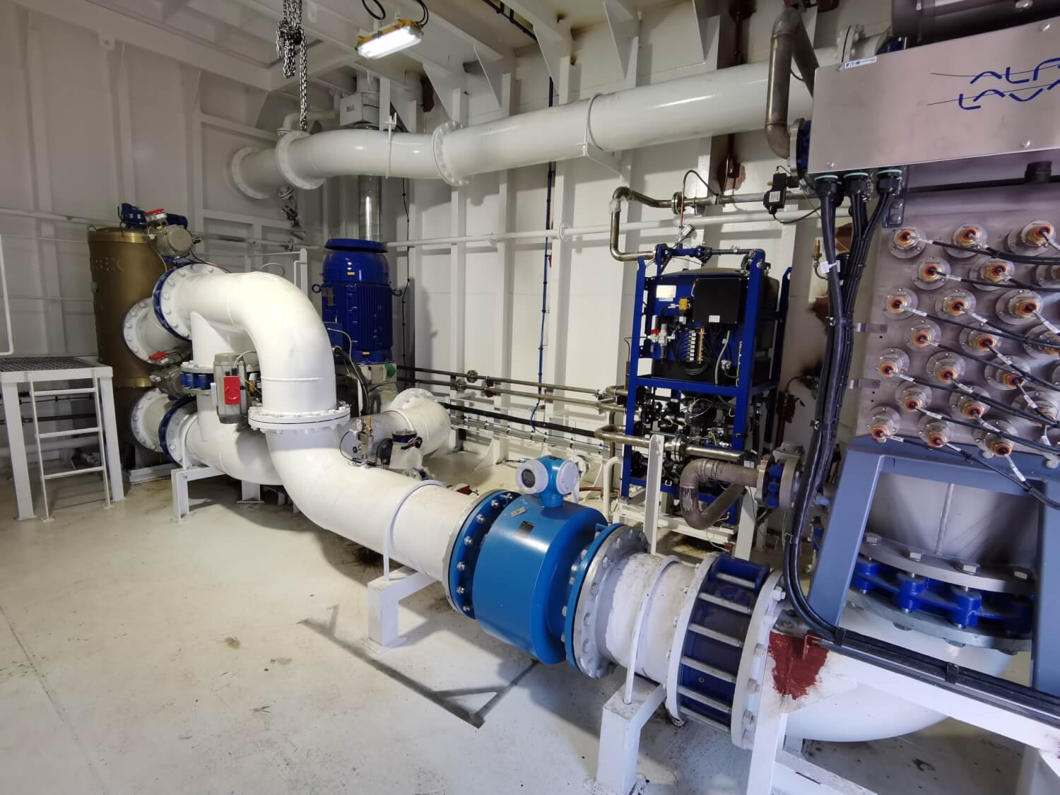 Alfa Laval BWT UV system installed per Goltens' design