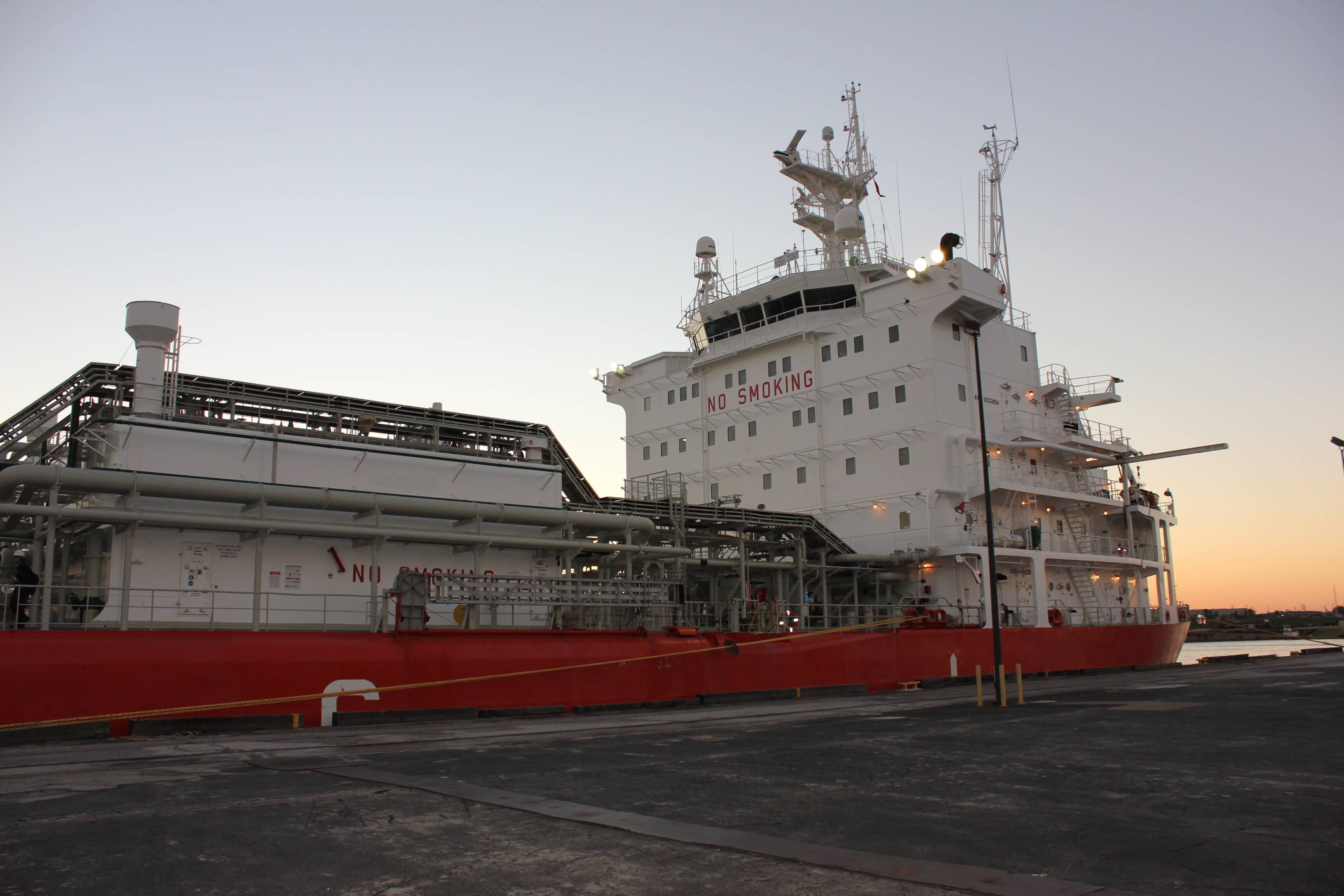 LPG Carrier alongside in Port of Houston for emergency Main Engine Repairs by Goltens