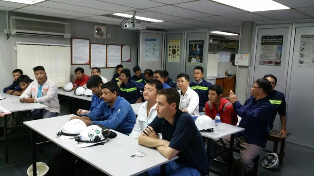 NKo3 BWT Retrofit team briefing in Malaysia