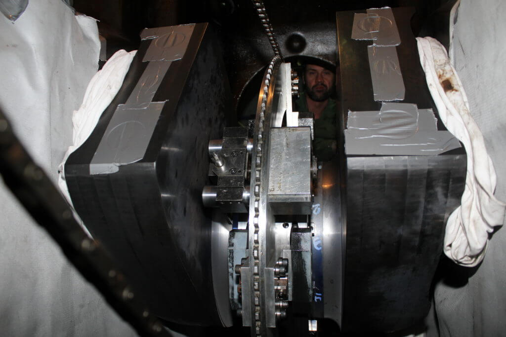 Machining of the fillet radii