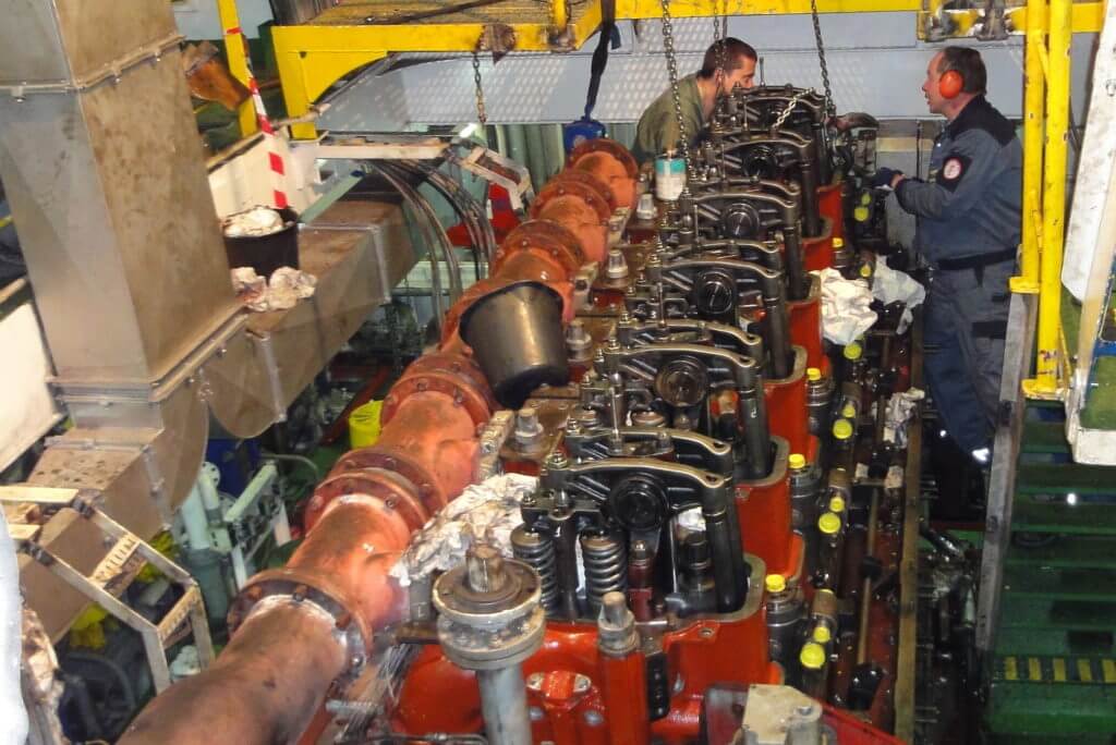 Disassembly of the engine and components