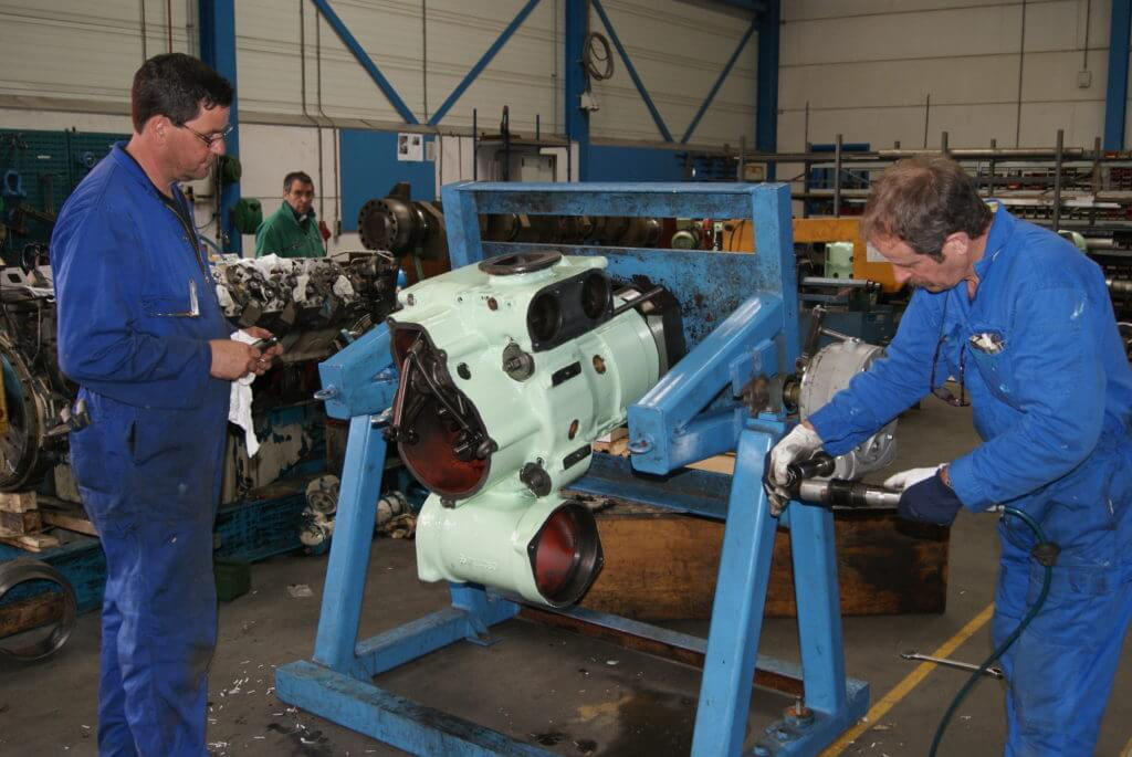 Assembly of one of the units at Goltens Rotterdam