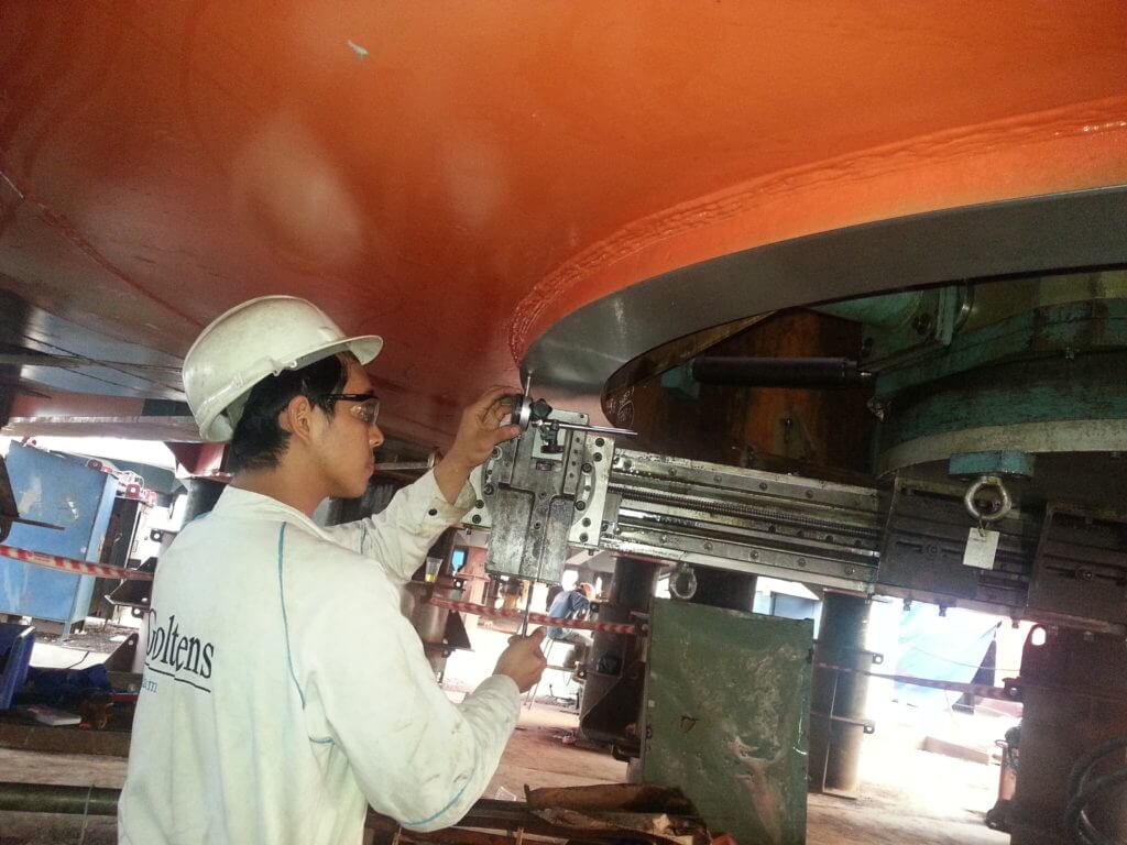 Checking Flange facer alignment