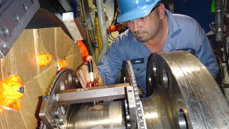 Goltens performing Hardness checks during pre-annealing machining